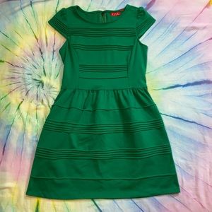 Elle Dress Size 10 Green